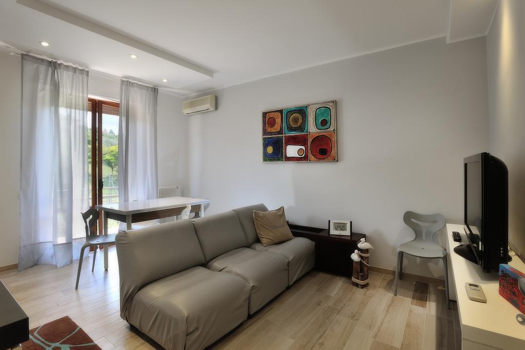 Casarimidia Apartment Perugia Room photo