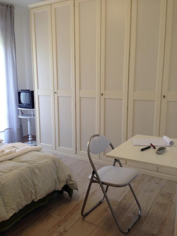 Casarimidia Apartment Perugia Room photo